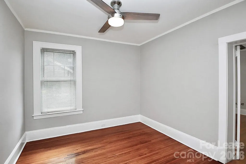 911 Sunnyside Avenue Charlotte NC 28204