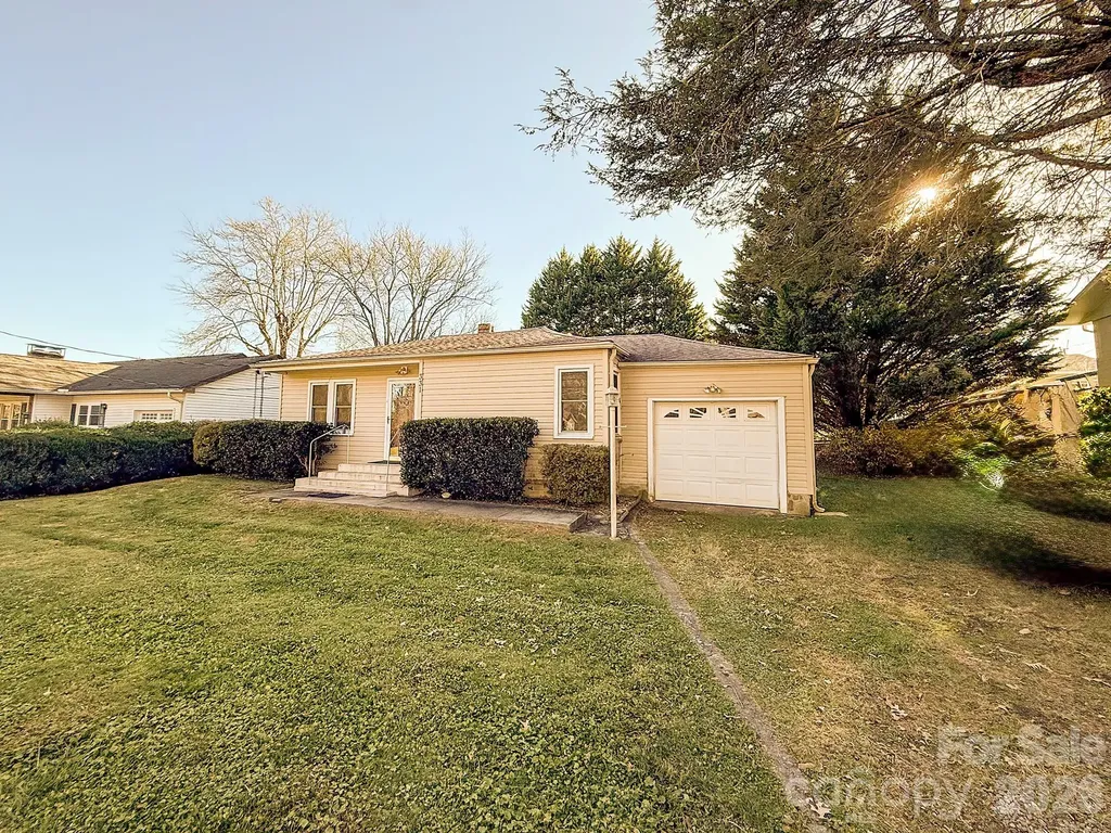 331 Probart Street Brevard NC 28712