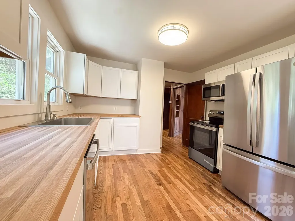 331 Probart Street Brevard NC 28712