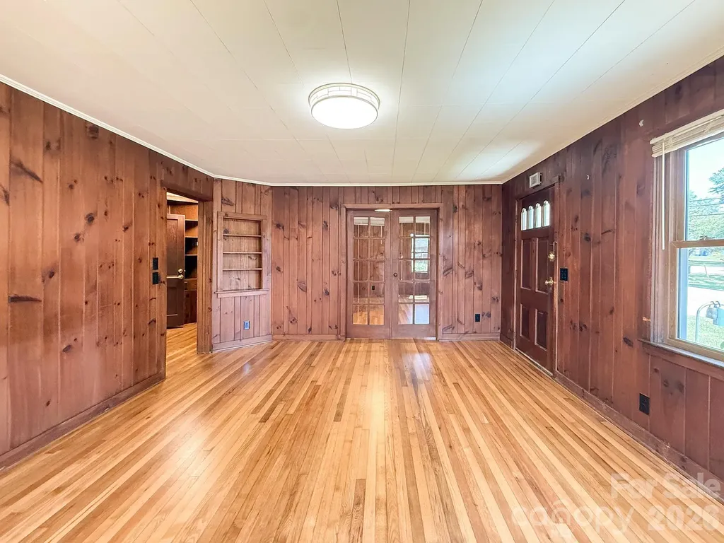 331 Probart Street Brevard NC 28712