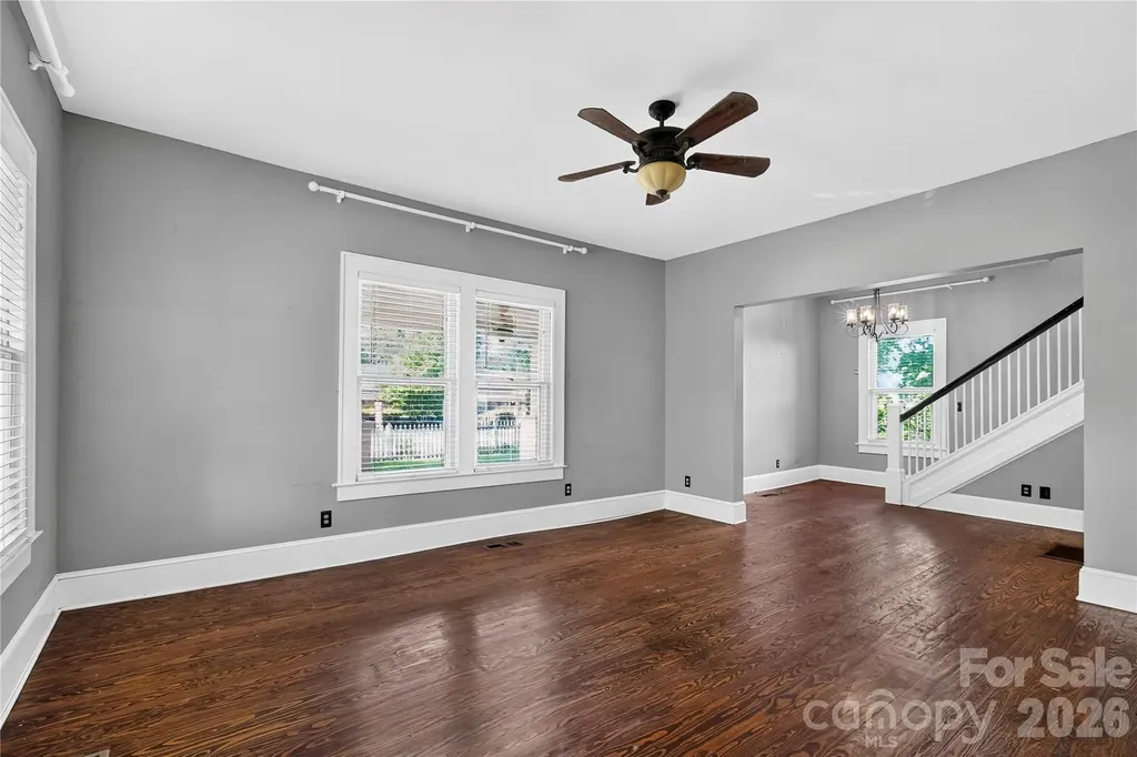 729 5th Avenue W Hendersonville NC 28739