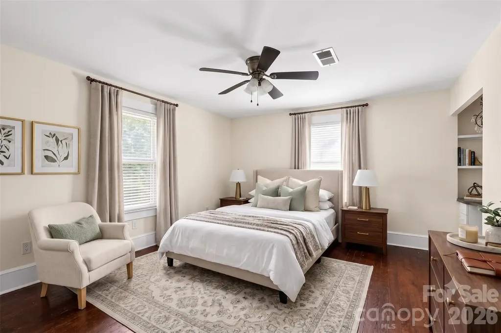729 5th Avenue W Hendersonville NC 28739