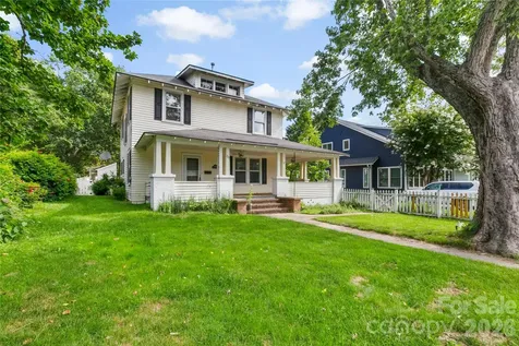729 5th Avenue W Hendersonville NC 28739