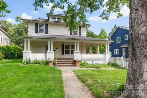 729 5th Avenue W Hendersonville NC 28739