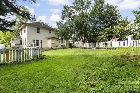 729 5th Avenue W Hendersonville NC 28739