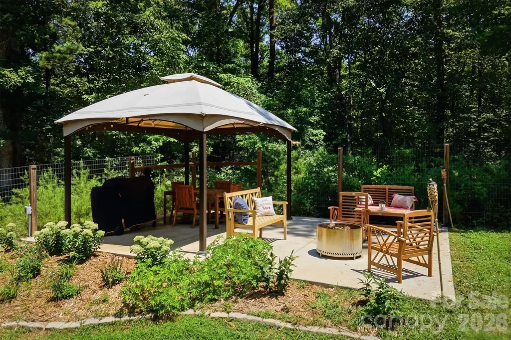 5926 Dysartsville Road Morganton NC 28655