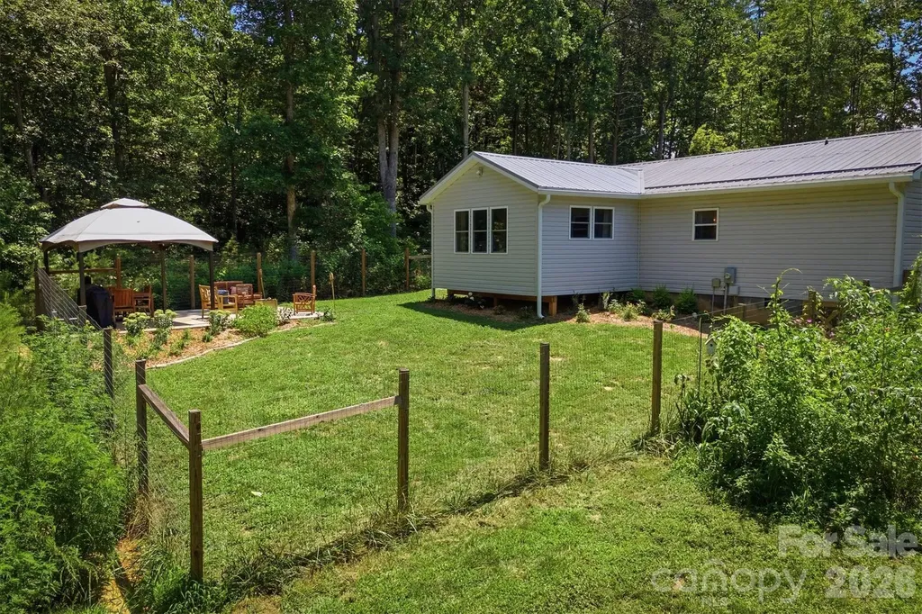 5926 Dysartsville Road Morganton NC 28655