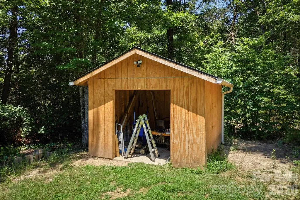 5926 Dysartsville Road Morganton NC 28655