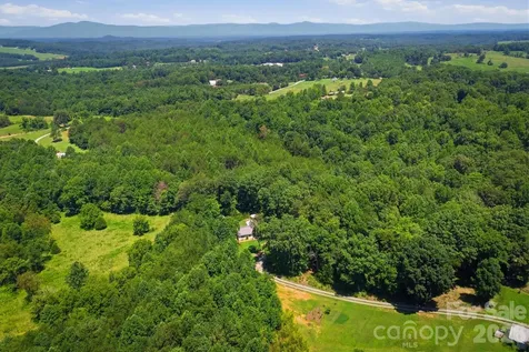 5926 Dysartsville Road Morganton NC 28655