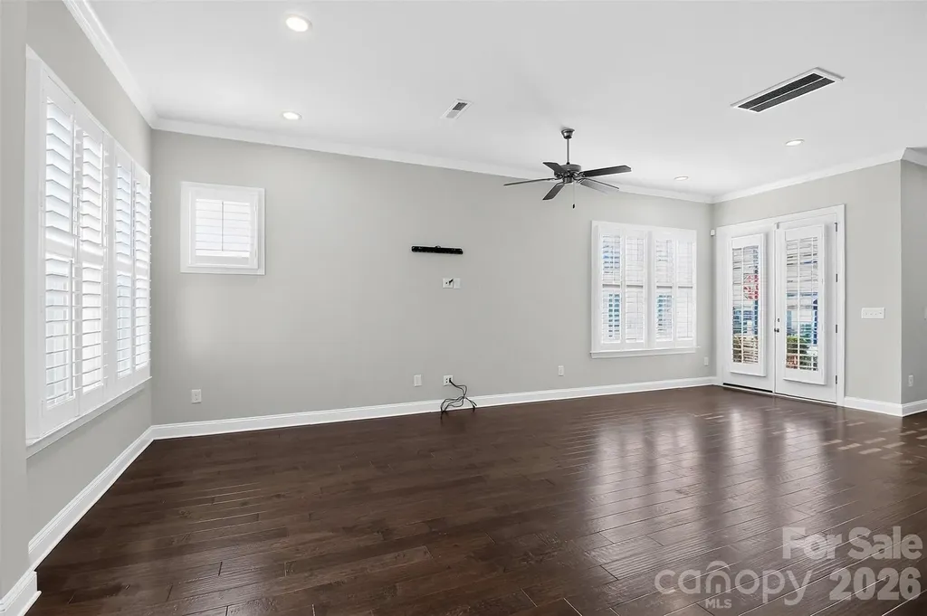 8910 Matthews Farm Lane Charlotte NC 28277