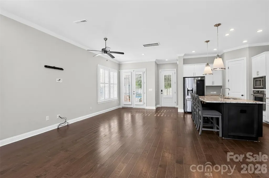 8910 Matthews Farm Lane Charlotte NC 28277