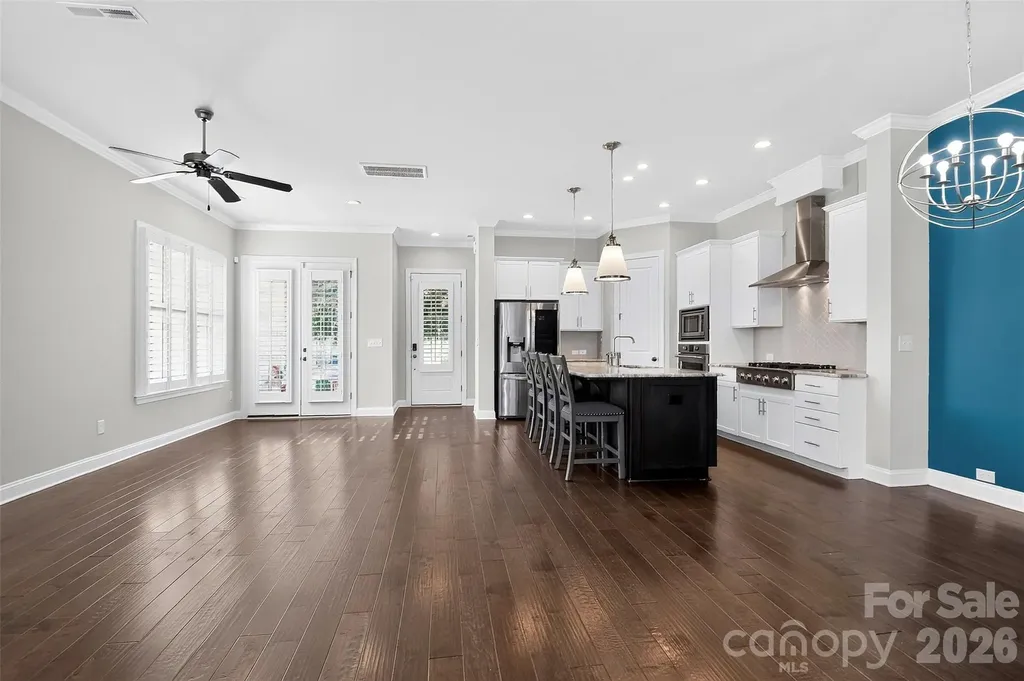 8910 Matthews Farm Lane Charlotte NC 28277