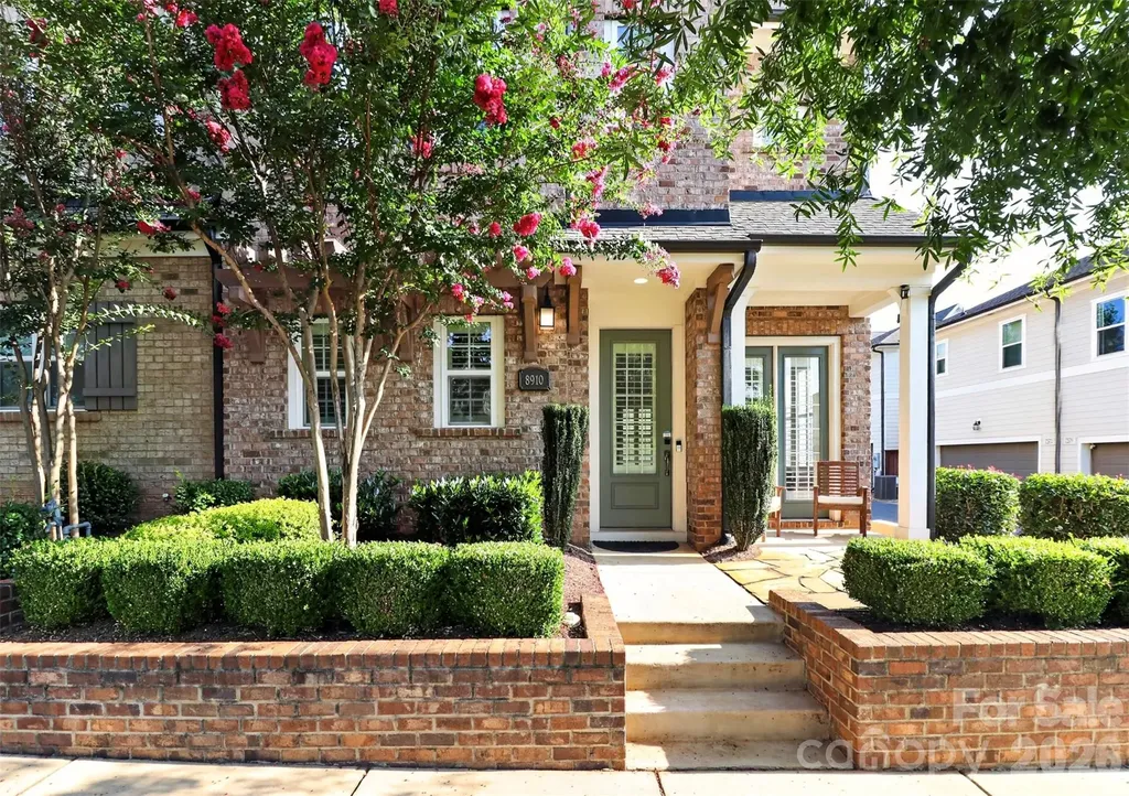 8910 Matthews Farm Lane Charlotte NC 28277