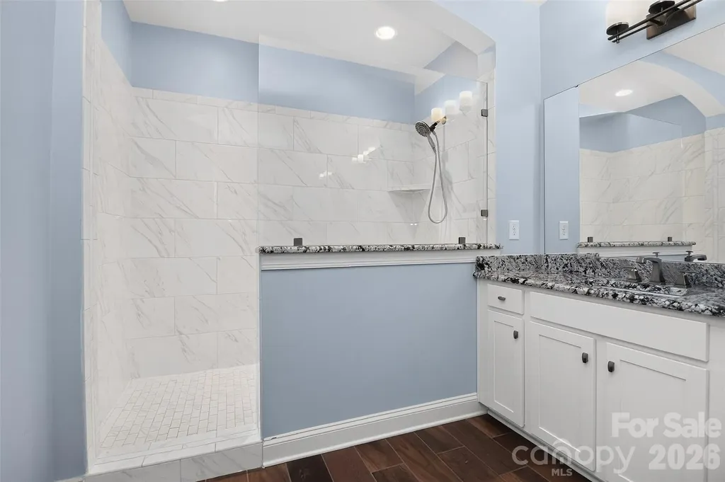 8910 Matthews Farm Lane Charlotte NC 28277