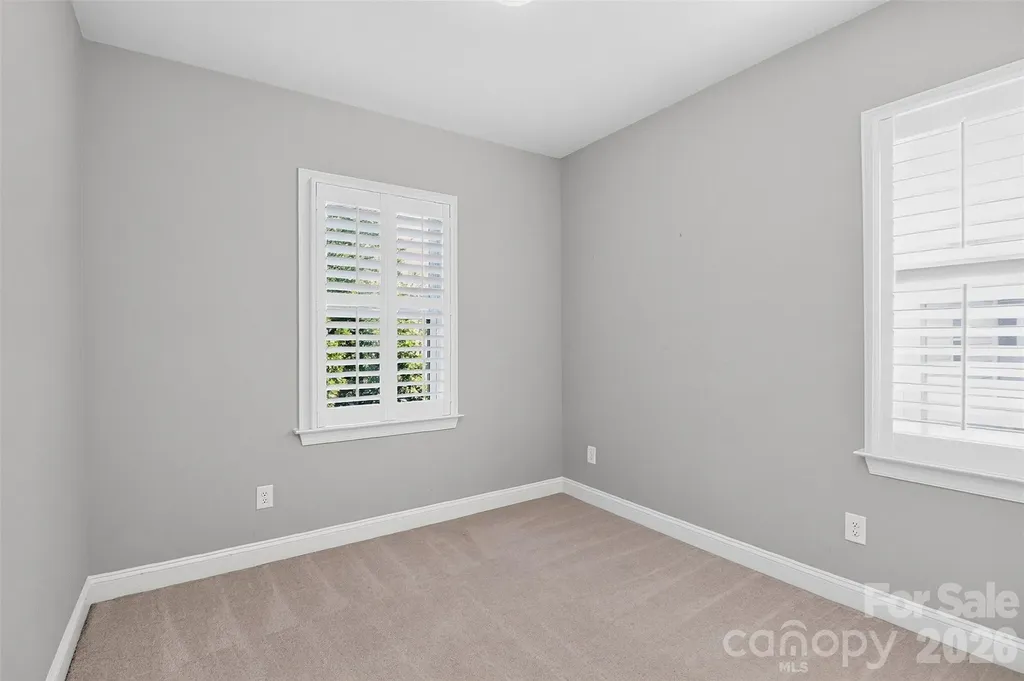 8910 Matthews Farm Lane Charlotte NC 28277