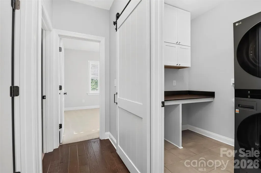 8910 Matthews Farm Lane Charlotte NC 28277