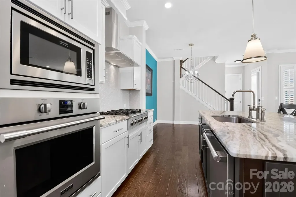 8910 Matthews Farm Lane Charlotte NC 28277