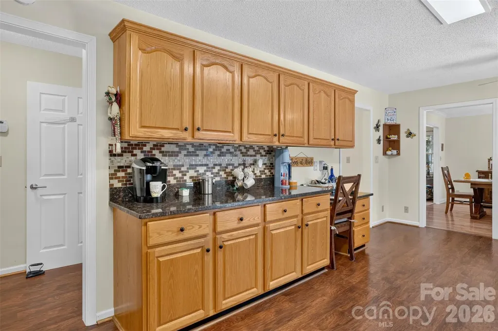227 Sean Way Hendersonville NC 28792