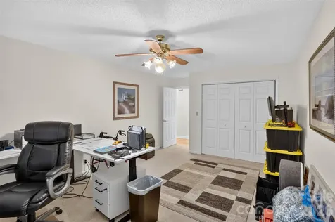 227 Sean Way Hendersonville NC 28792