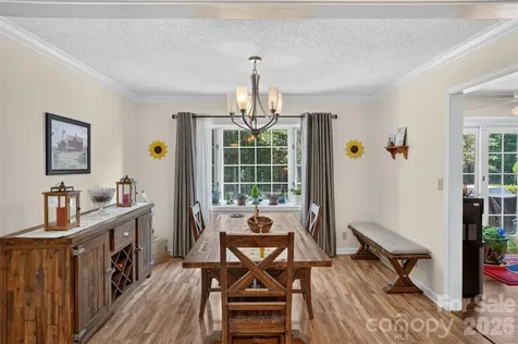 227 Sean Way Hendersonville NC 28792