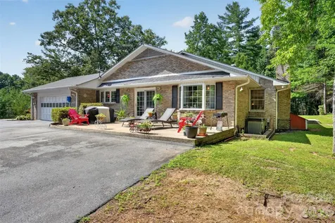 227 Sean Way Hendersonville NC 28792