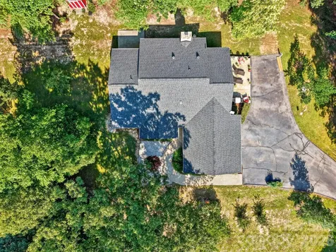 227 Sean Way Hendersonville NC 28792
