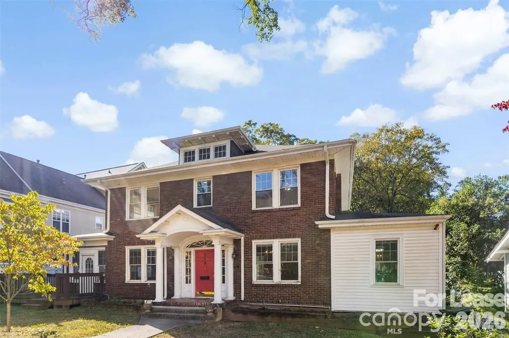 715 Hawthorne Lane Charlotte NC 28204