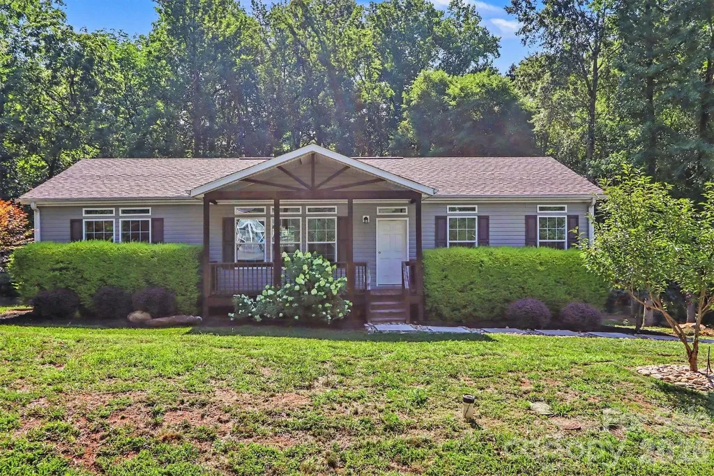806 New Castle Court Albemarle NC 28001