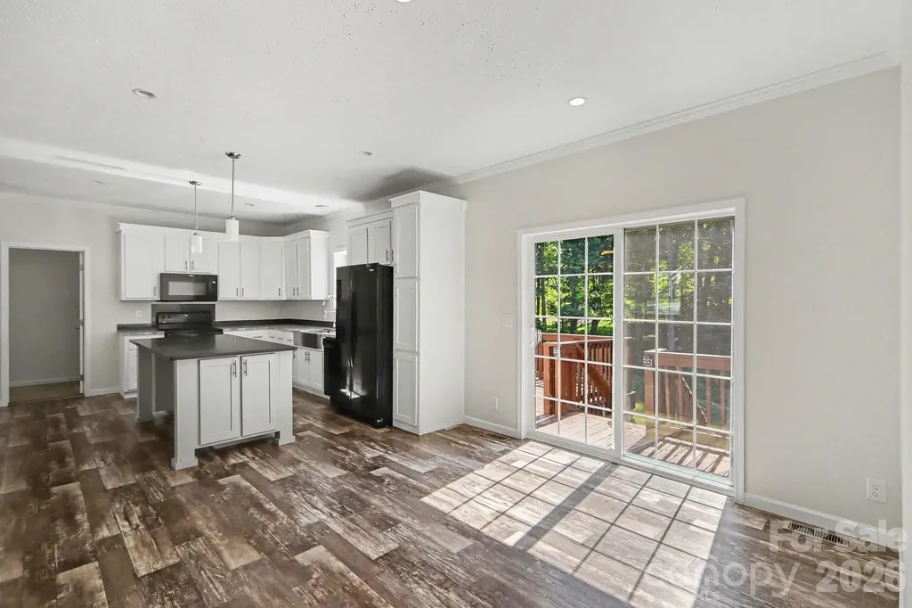 806 New Castle Court Albemarle NC 28001