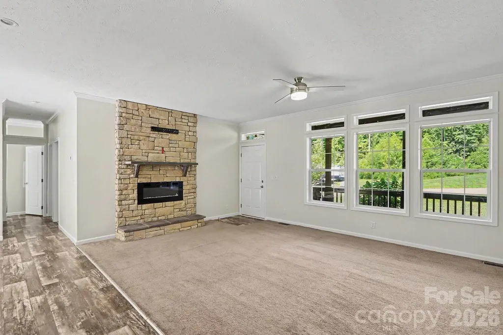 806 New Castle Court Albemarle NC 28001