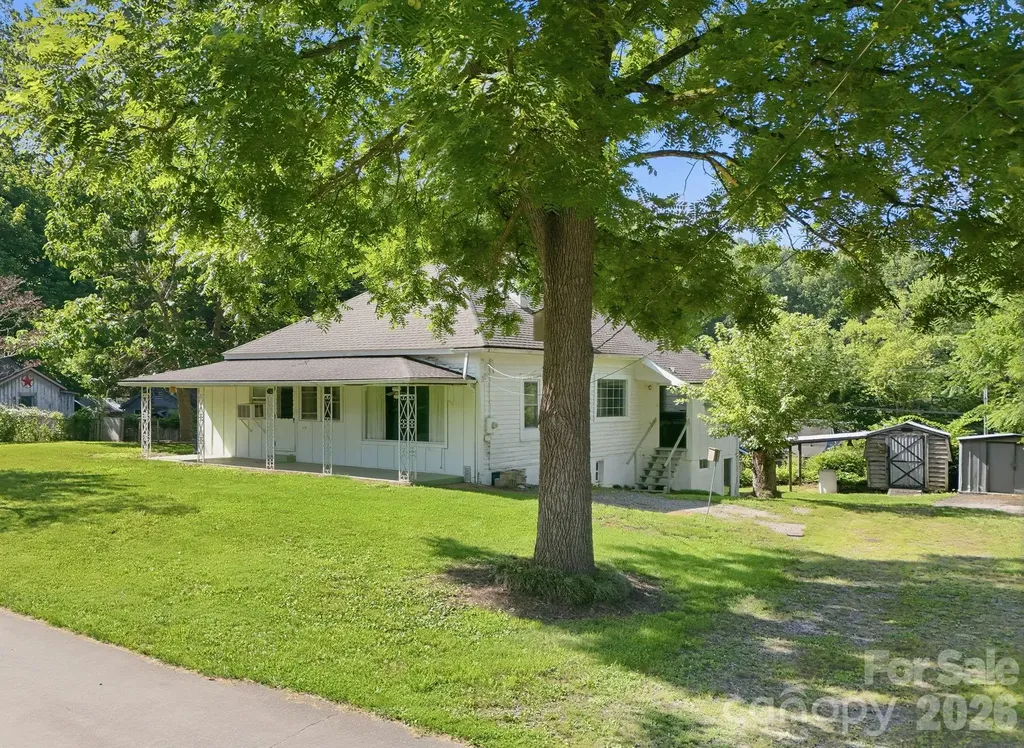 114 Old State Ten Road Black Mountain NC 28711