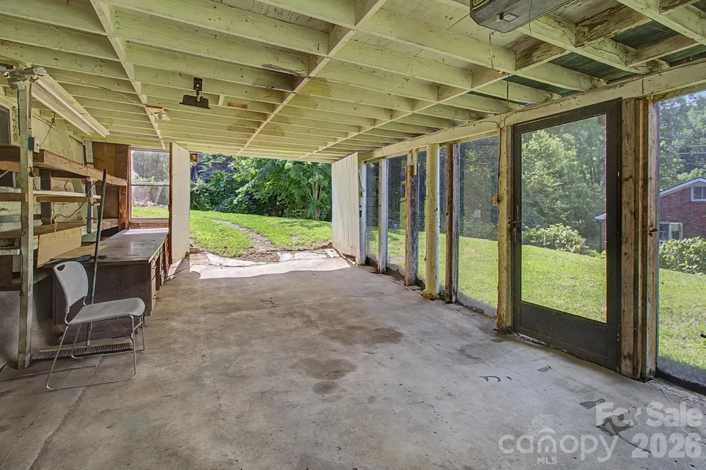 114 Old State Ten Road Black Mountain NC 28711