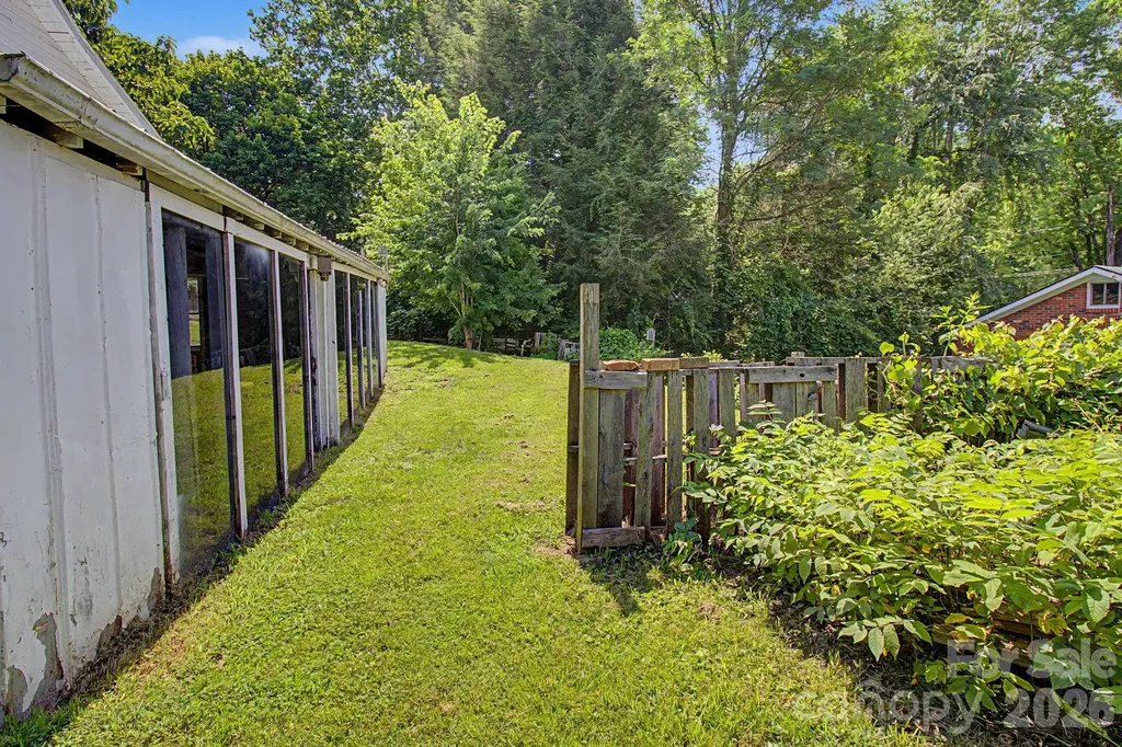 114 Old State Ten Road Black Mountain NC 28711