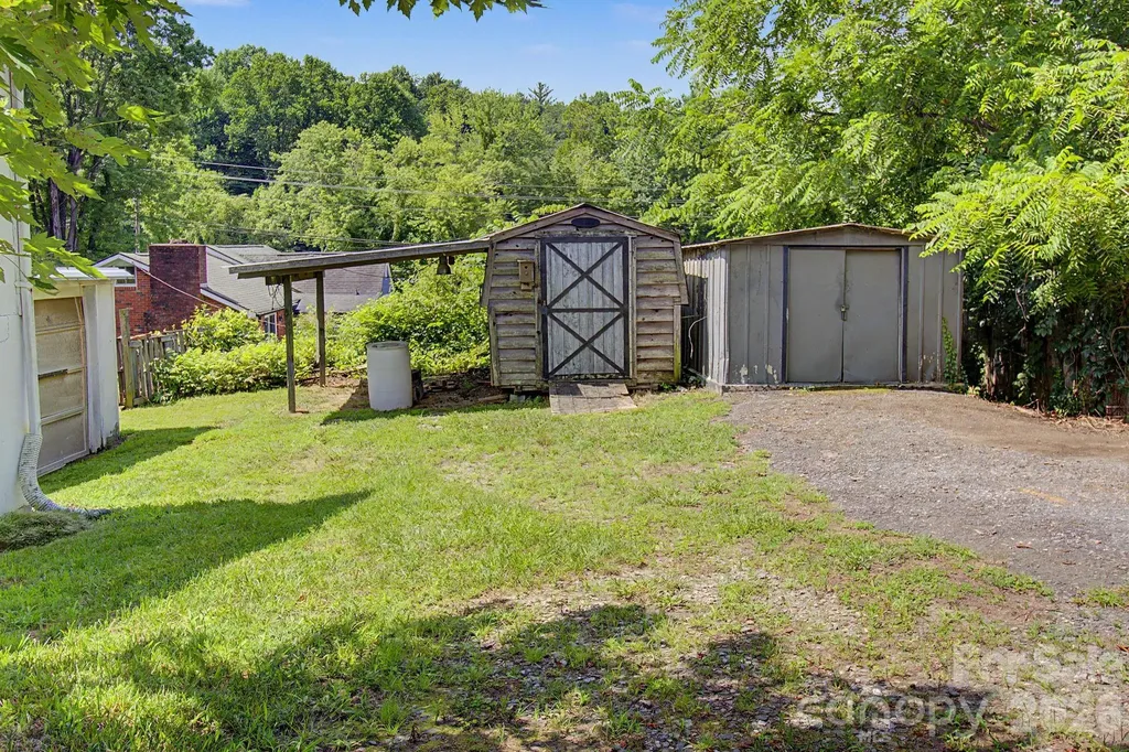 114 Old State Ten Road Black Mountain NC 28711