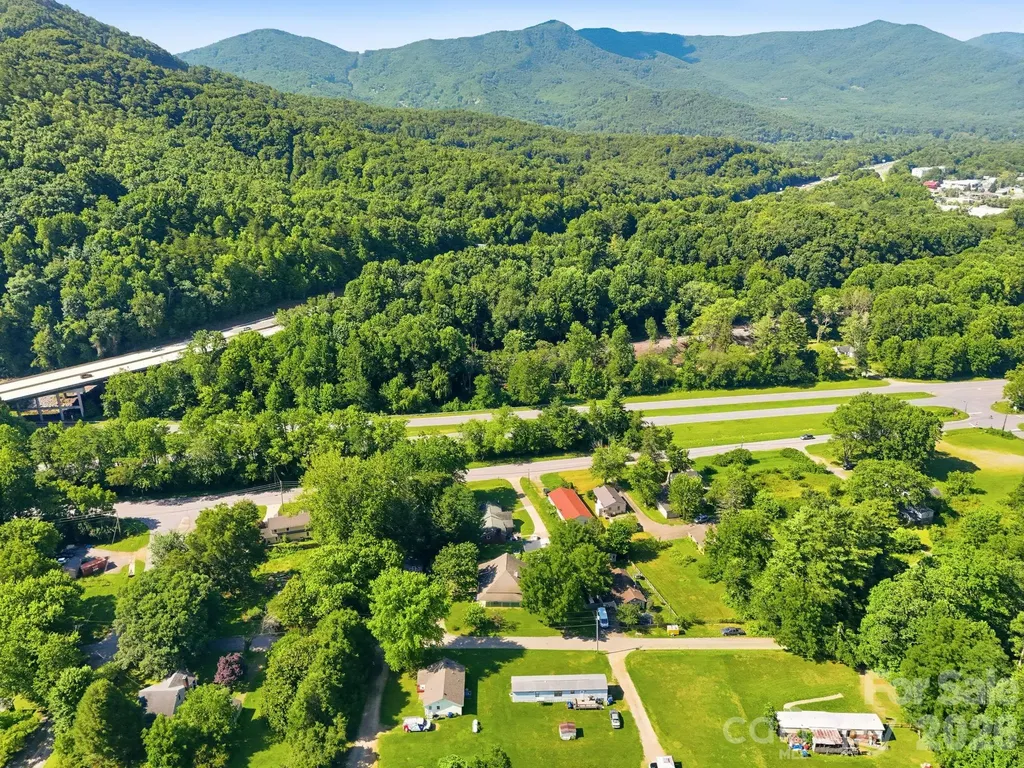 114 Old State Ten Road Black Mountain NC 28711