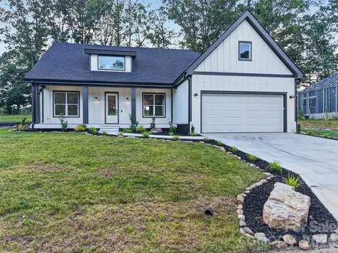 68 Point Hope Lane Hendersonville NC 28792
