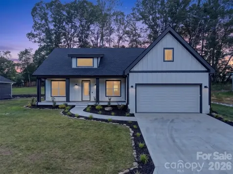 68 Point Hope Lane Hendersonville NC 28792