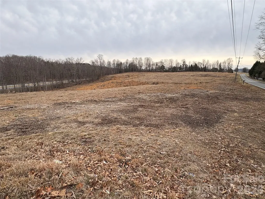 12.97 Fall Creek Road Jonesville NC 28642