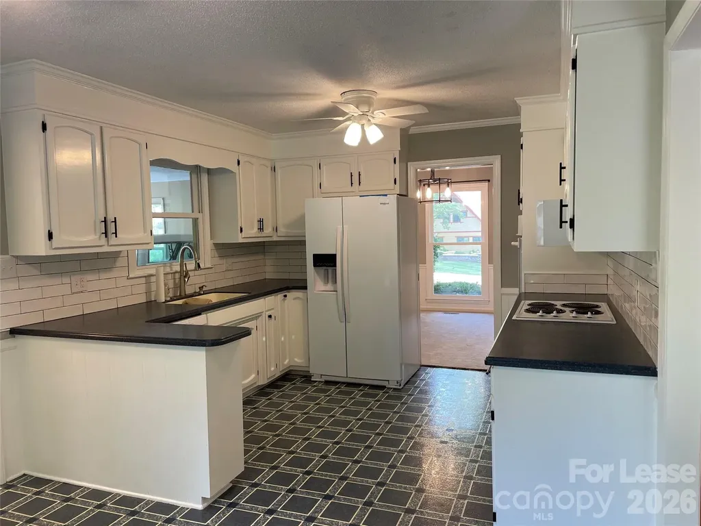 7942 Lake Vista Drive Denver NC 28037