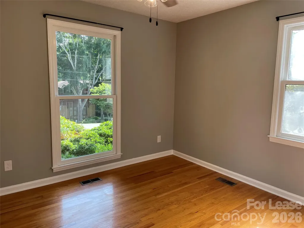 7942 Lake Vista Drive Denver NC 28037