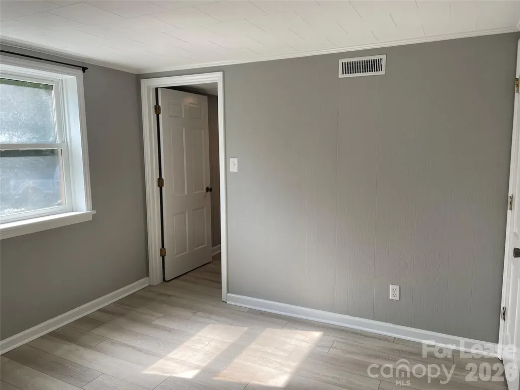7942 Lake Vista Drive Denver NC 28037