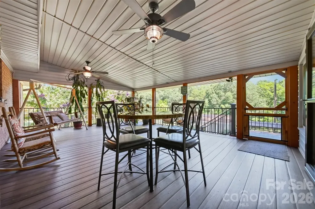 3210 W Calvin Street Claremont NC 28610
