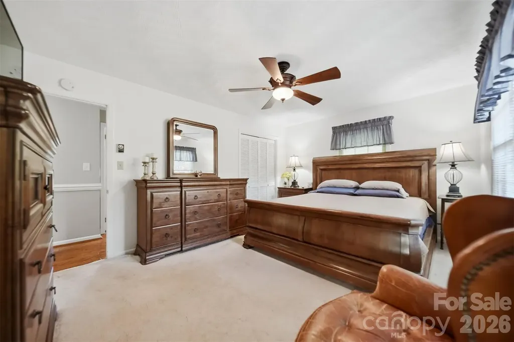 3210 W Calvin Street Claremont NC 28610