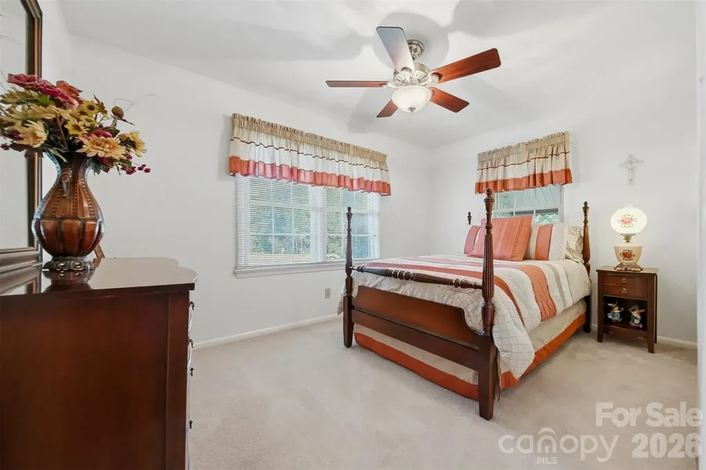 3210 W Calvin Street Claremont NC 28610