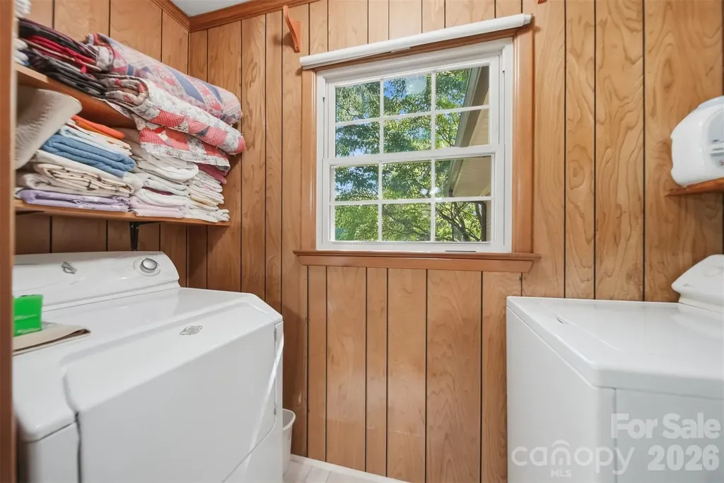 3210 W Calvin Street Claremont NC 28610