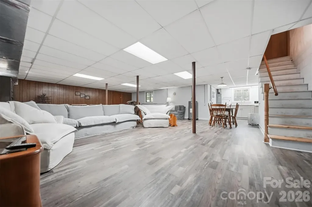 3210 W Calvin Street Claremont NC 28610