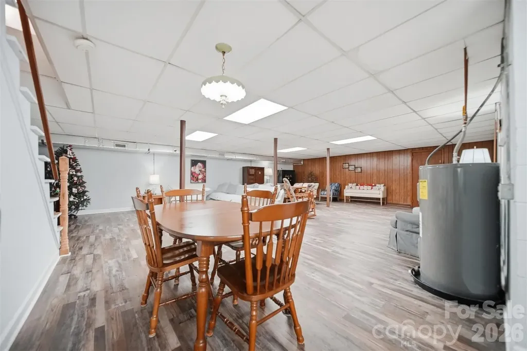 3210 W Calvin Street Claremont NC 28610