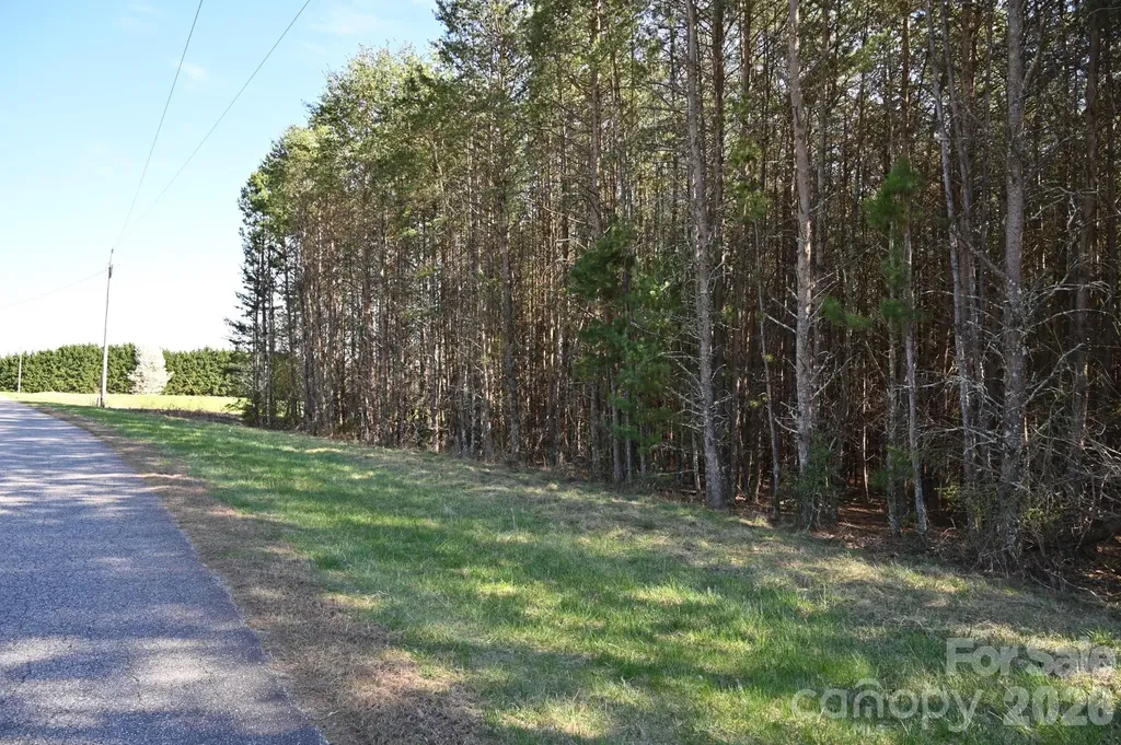 1188 Camp Creek Road Hickory NC 28602