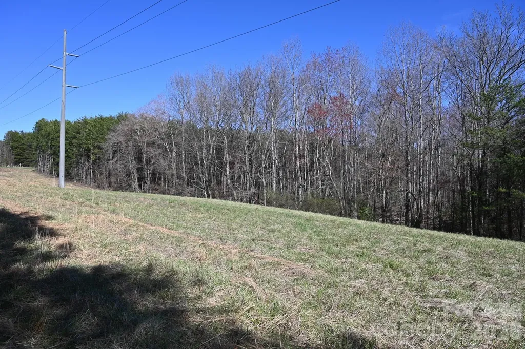 1188 Camp Creek Road Hickory NC 28602