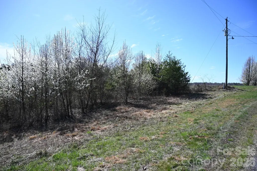 1188 Camp Creek Road Hickory NC 28602